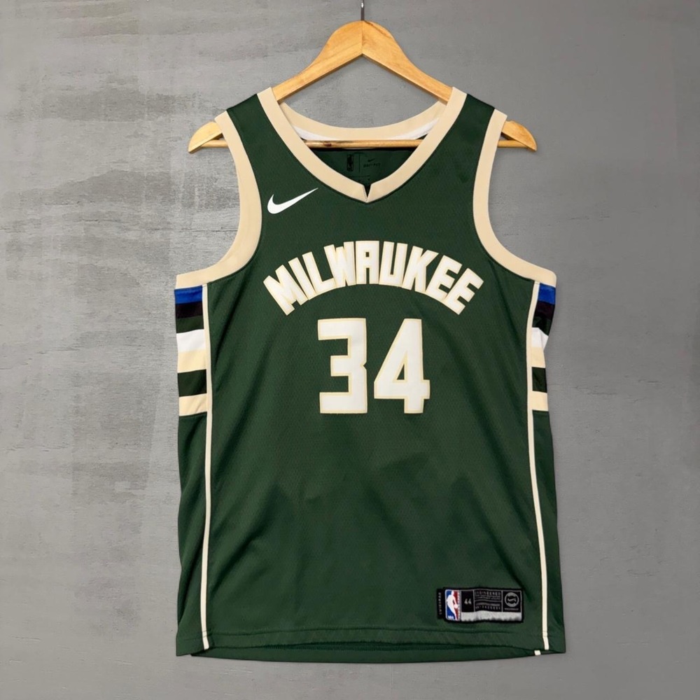 Nike Milwaukee Bucks Giannis Antetokounmpo 34 Jersey Green AH6402-323 Mens 44 M‎